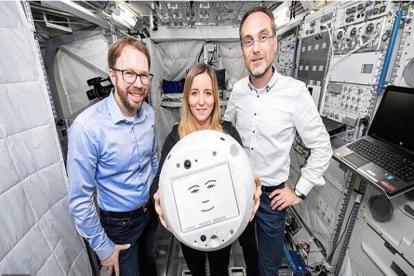 رباتی که احساسات فضانوردان را درک می کند