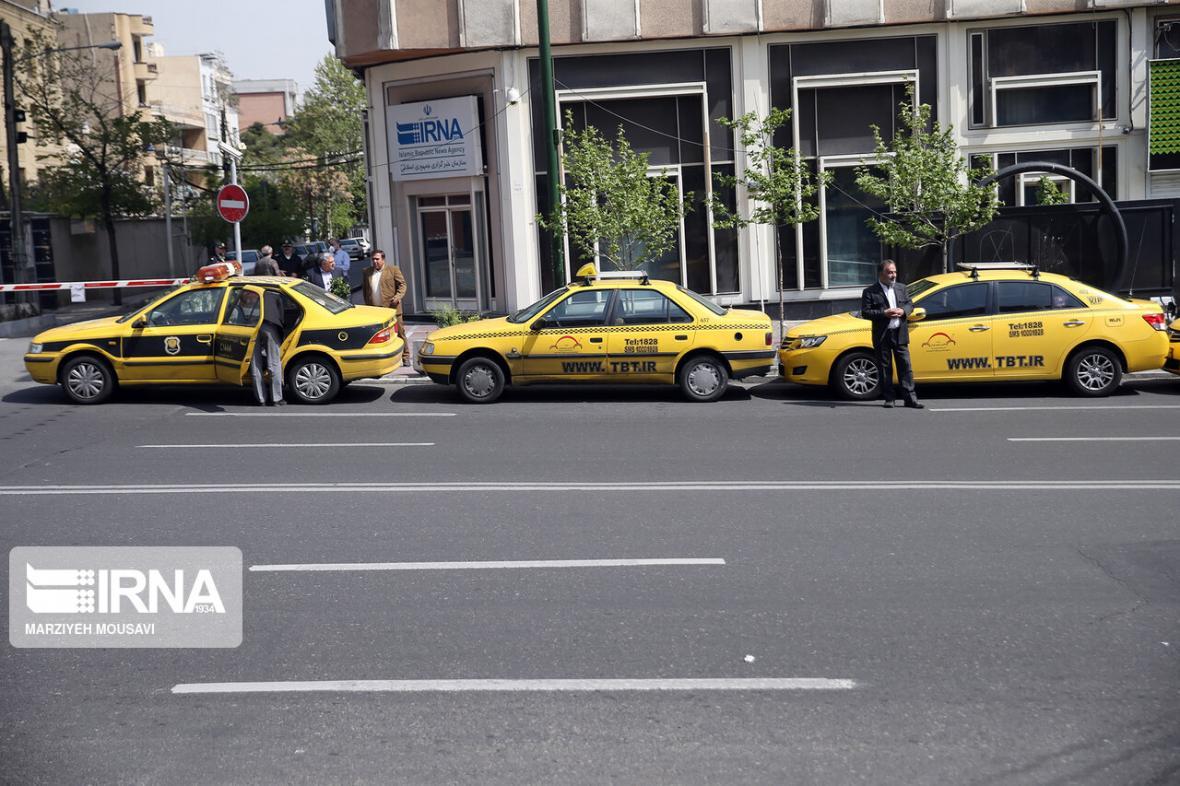 خبرنگاران موافقت شورای شهر بندرعباس با افزایش 25 درصدی نرخ کرایه های تاکسی