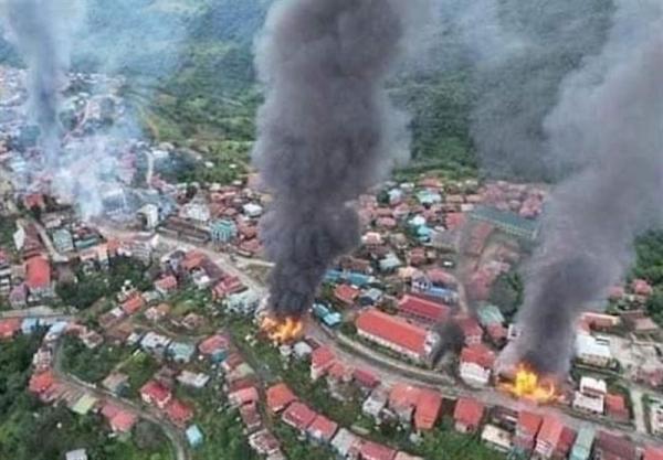 حوادثی که دست از سر پناهجویان میانماری برنمی دارد؛ آتش سوزی دوباره در کمپ آوارگان